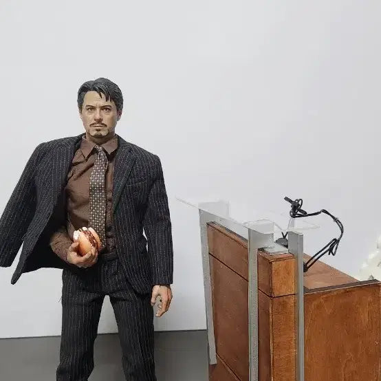 [BUNJANG] Iron Man Figure Tony Stark Suit / 아이언맨 피규어 토니스타크 정장 슈트
