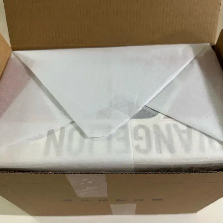 [SOLD OUT] 메가하우스 에반게리온 카츠라기 미사토 &amp; 펜펜 ver.2 피규어 미개봉