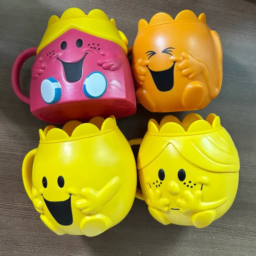 [BUNJANG] Mister &amp; Mrs. Smith Happy Meal Cup Bundle Set / 맥도날드 eq의천재들 미스터앤미세스미스 해피밀 컵 일괄