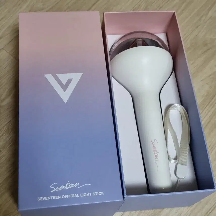 [BUNJANG] SEVENTEEN "Carat Bong" Lightstick / 세븐틴 구럿봉 캐럿봉 양도