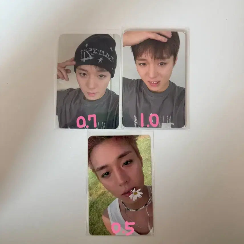 [BUNJANG] Park Ji Hoon Reflect Pop-up Bracelet T-shirt Photocard / 박지훈 리플렉트 팝업 팔찌 티셔츠 5만원 포카