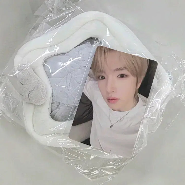[BUNJANG] NCT WISH OtoLove Shanghai Pop-up MD Sakuya Star Pouch Star Card Wallet / 미개봉)엔시티위시 오투럽 상하이 팝업 엠디 사쿠야 별파우치 별카드 지갑