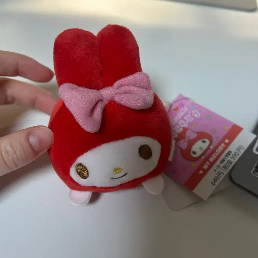 [BUNJANG] Sanrio My Melody Red Ribbon Mochi Mochi Korokoro Plush (New) / 새상품 택 ㅇ) 레드 리본 마이멜로디 모찌모찌 코로코로 인형