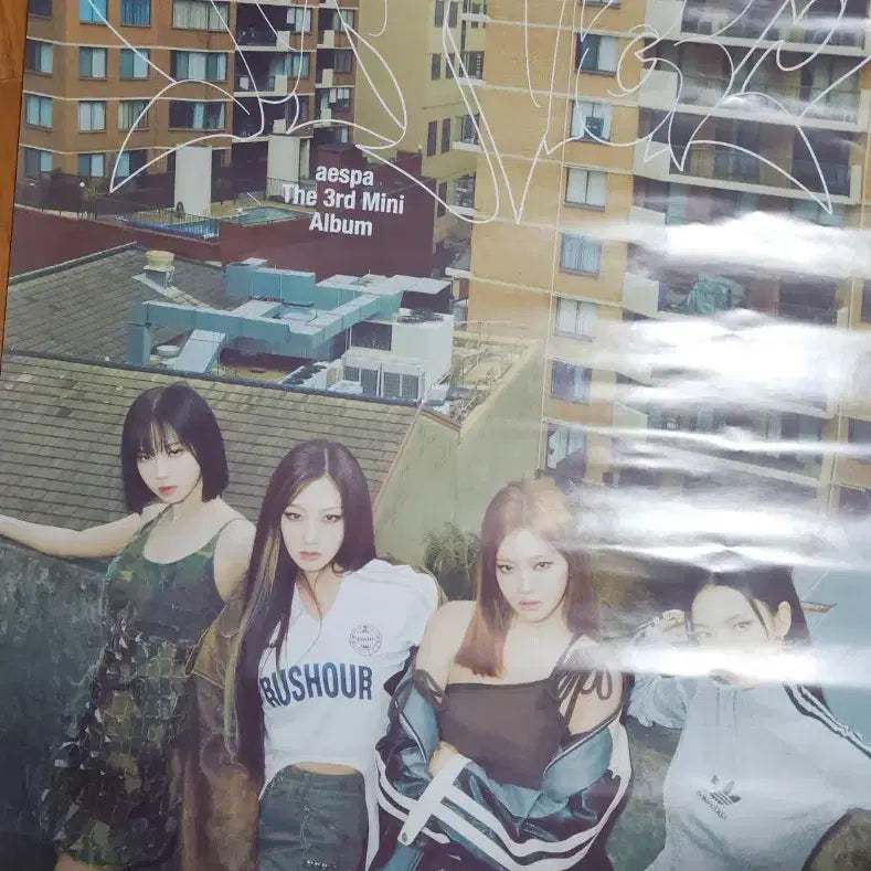 [BUNJANG] aespa MY WORLD Spicy Album First Press Poster Set (Winter, Group) / [판매] 에스파 Spicy 앨범 초판 포스터 3장