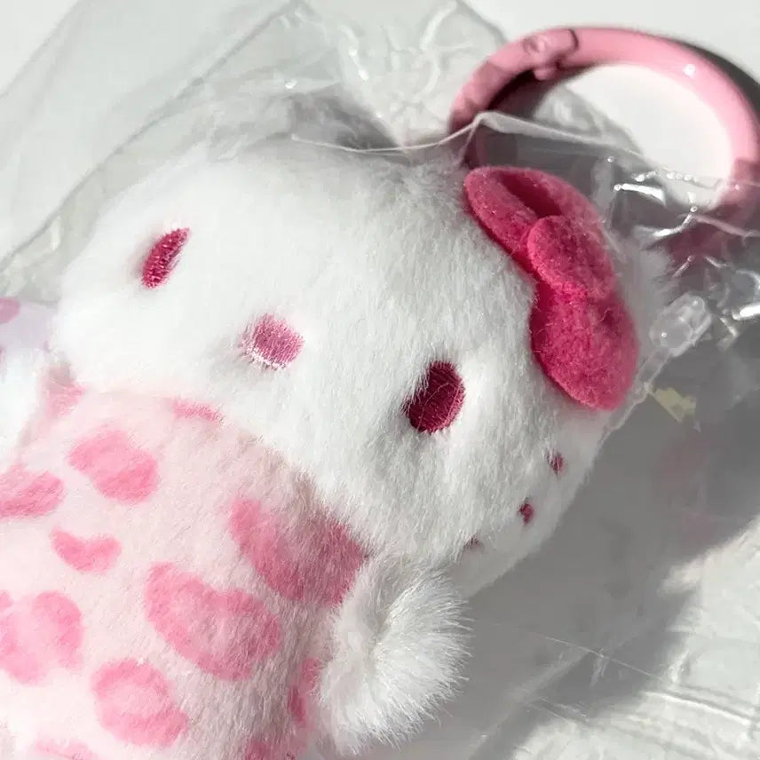 [BUNJANG] Hello Kitty Pink Leopard Mini Doll Keychain Rare Item / 헬로키티 무뉴 핑크호피 미니 인형 키링 미개봉 새상품