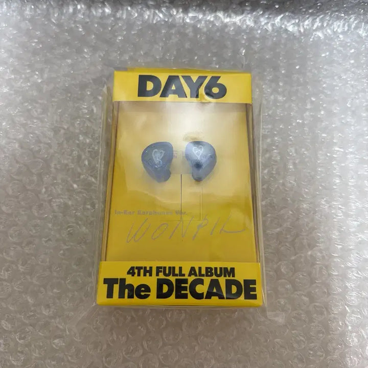 [BUNJANG] DAY6 D-DAY Wonpil In-Ear Album / 데이식스 데케이드 원필 인이어 앨범 미개봉