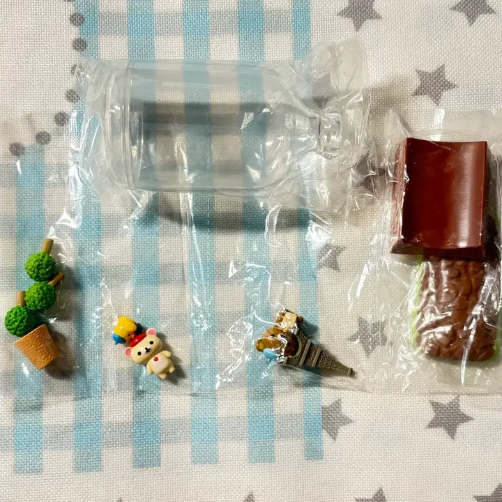 [BUNJANG] Rilakkuma European Journey Terrarium - Paris Theme / 리락쿠마 유럽여행 테라리움 리멘트 동경의 파리