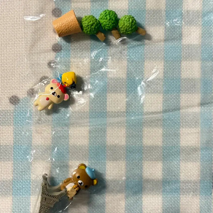 [BUNJANG] Rilakkuma European Journey Terrarium - Paris Theme / 리락쿠마 유럽여행 테라리움 리멘트 동경의 파리