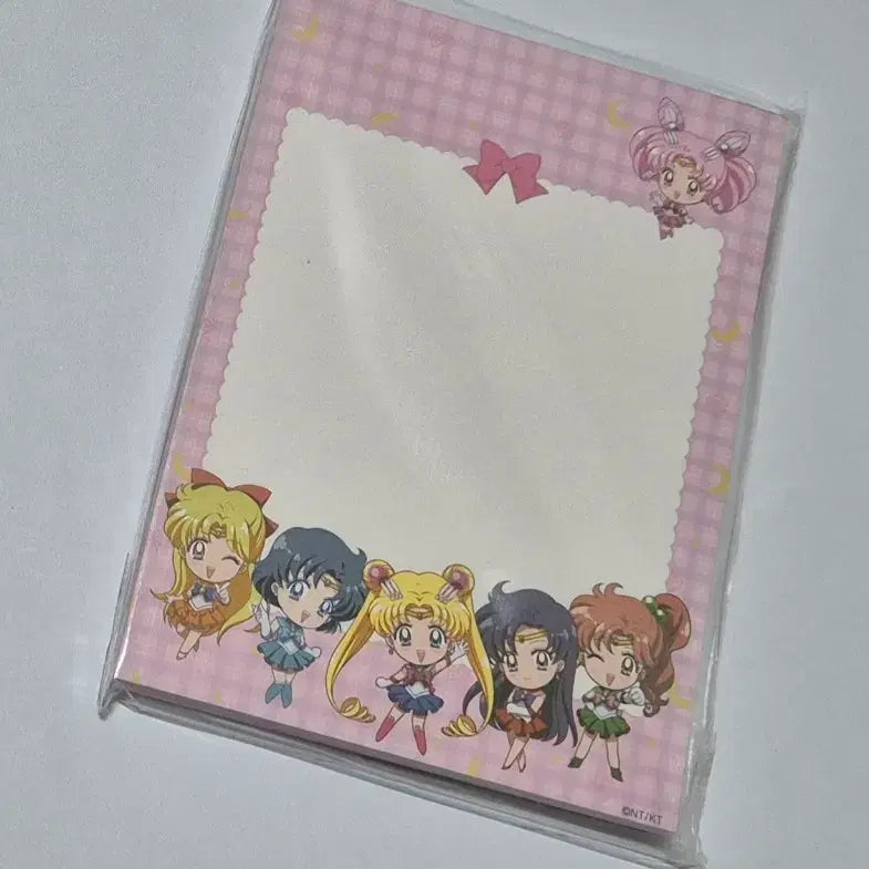 [BUNJANG] Vintage Sailor Moon Official Memo Pad (5 Designs) / 고전 세일러문 정품 메모지(디자인5종)