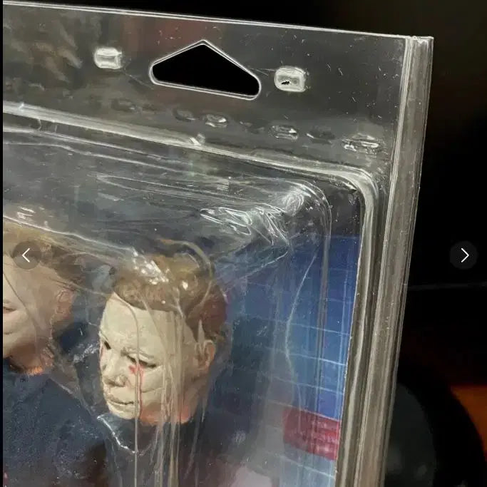 [BUNJANG] NECA Retro Clothed 8-inch Michael Myers Halloween II Figure / 네카 레트로 clothed 8인치 마이클 마이어 할로윈2