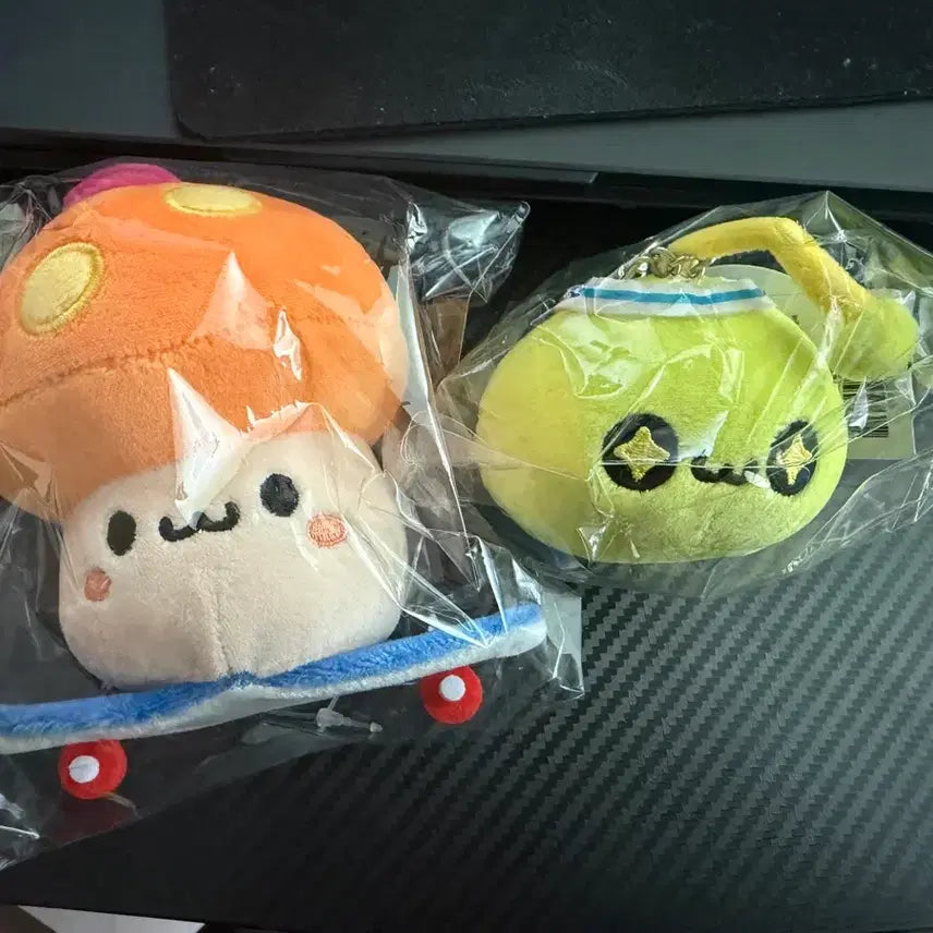 [BUNJANG] MapleStory Orange Mushroom &amp; Slime Costume Keychain Set / 메이플 코스튬 인형 키링 슬라임 잠실 팝업