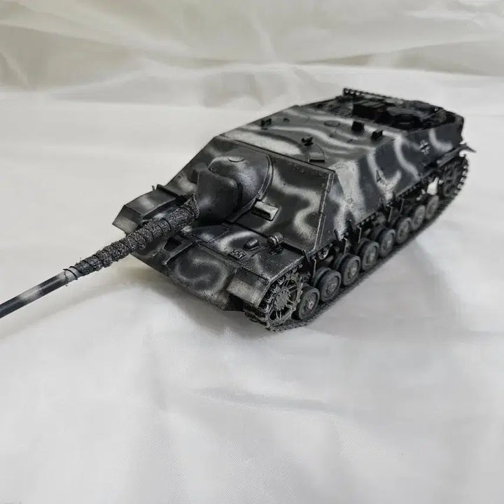 [BUNJANG] 1/35 Scale Jagdpanther Tank Destroyer Plastic Model Kit - Completed Build / 처분 4호 구축전차 1/35 프라모델 완성작