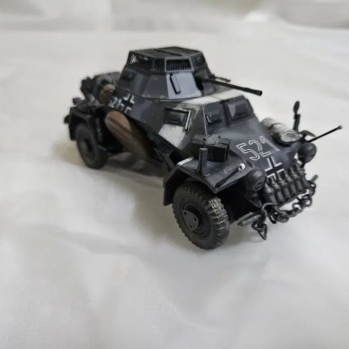 [BUNJANG] 1/35 Scale German Sd.Kfz.222 Armored Car Model Kit - Completed Build / 급처 처분 독일군 Sd.Kfz.222 장갑차 1/35 프라모델 완성작