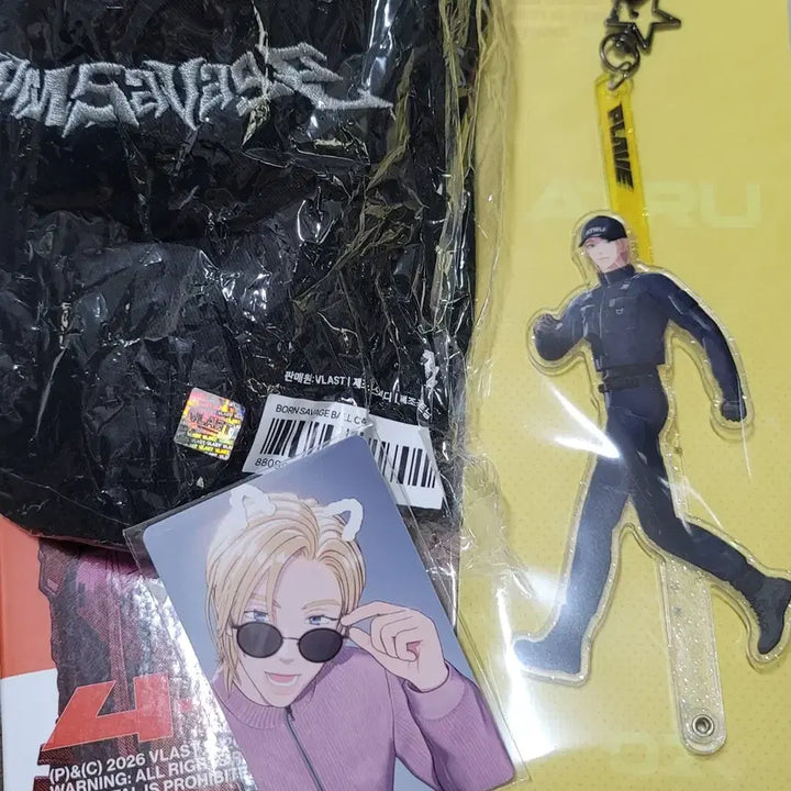 [BUNJANG] PLAVE Caligo 2 MD Set (Hat + Sticky Ring Noah + Photocard) / 칼리고2 엠디 노아포카+아크릴스틱키링+모자