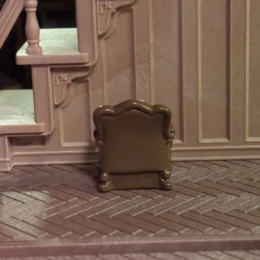 [BUNJANG] Antique Miniature Chair for Dollhouse / 인형 집 가구 앤틱 의자 미니어처