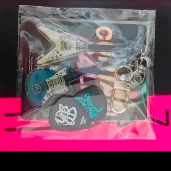 [BUNJANG] YB Yoon Do Hyun Band Guitar Pick Set / YB윤도현밴드 키링 피크 셋트
