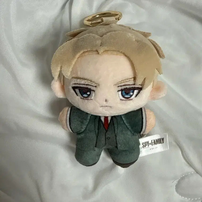 [BUNJANG] Spy x Family Pop Mart Loid Plush Doll / 스파이패밀리 팝마트 로이드 누이 인형