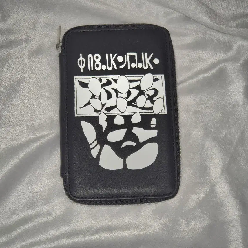 [BUNJANG] Hunter x Hunter Chrollo "Master of the Grasp" Multi Case Pouch / 헌터헌터 도적의 극의 클로로 멀티케이스 파우치