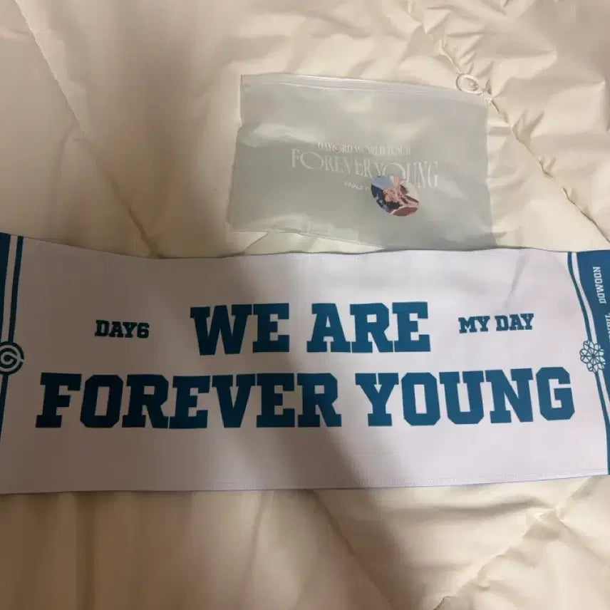 [BUNJANG] Day6 Forever Young Slogan / 데이식스 포에버영 슬로건