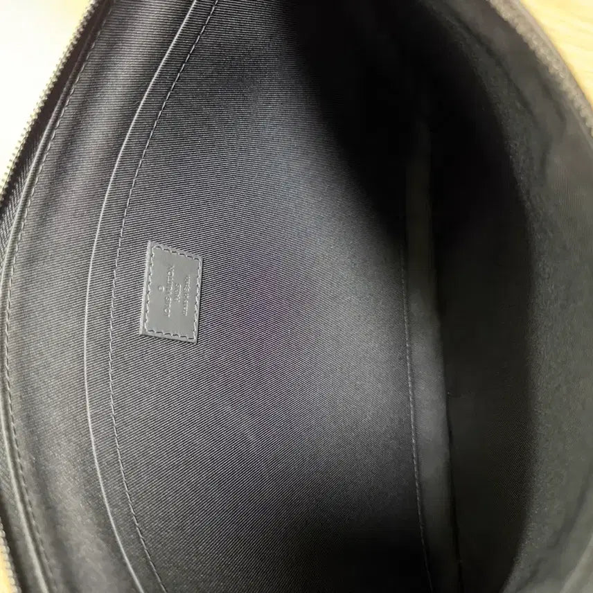 [BUNJANG] Louis Vuitton Pochette Clutch Bag / 루이비통 클러치