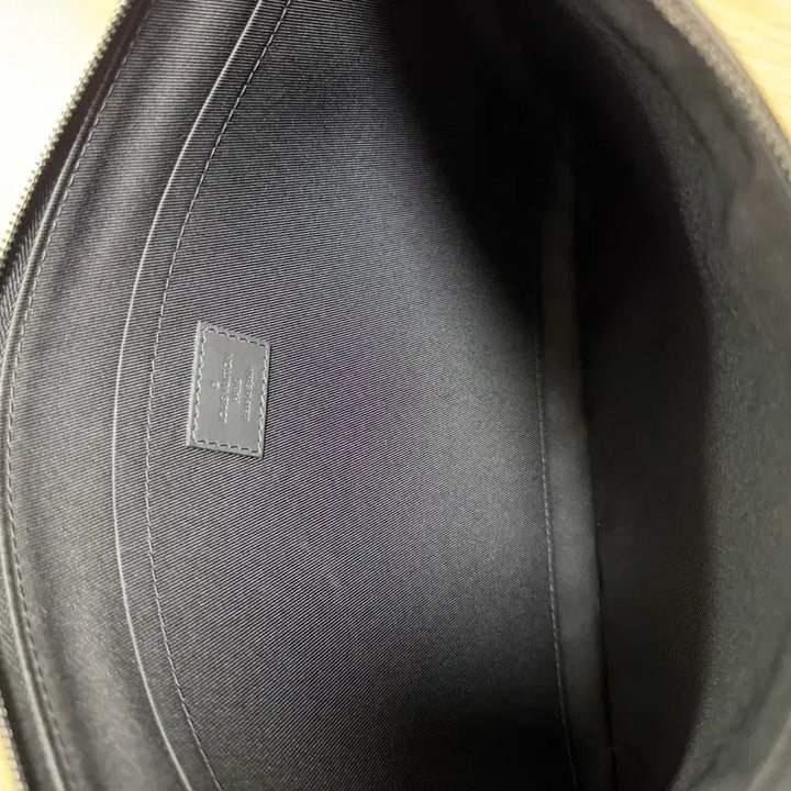 [BUNJANG] Louis Vuitton Pochette Clutch Bag / 루이비통 클러치