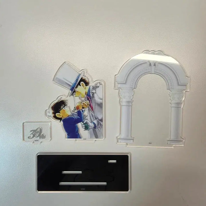[BUNJANG] Detective Conan 30th Anniversary Exhibition Conan &amp; Kid the Phantom Thief Acrylic Stand Diorama / 명탐정코난 30주년 전시회 코난전 코난 괴도키드 아크릴 스탠드 디오라마