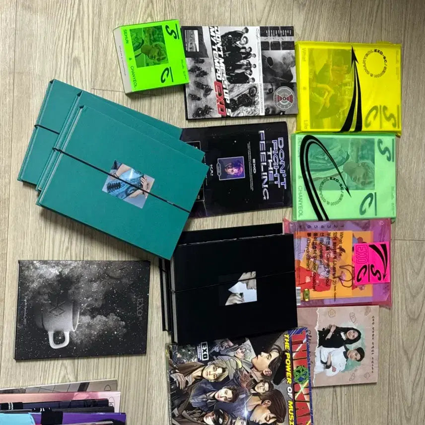 [BUNJANG] EXO Bundle Set 45 Albums / 엑소 앨범 45장 일괄 판매