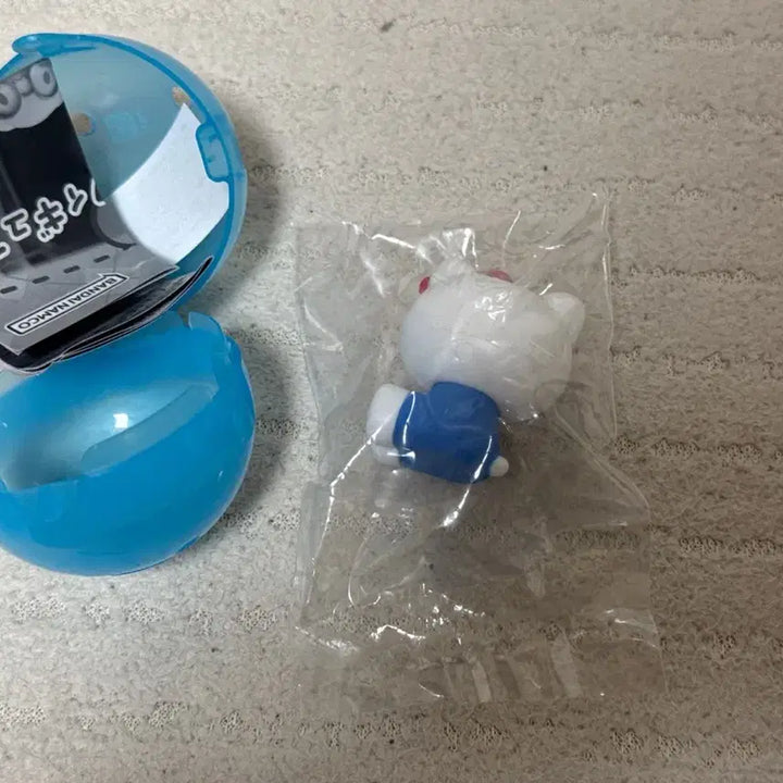 [BUNJANG] Sanrio "Wear Glasses" Gacha Kitty / 미개봉) 산리오 안경을 써요 가챠 키티