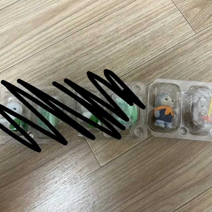 [BUNJANG] Sylvanian Families Husky &amp; Crocodile Set / 실바니안 허스키