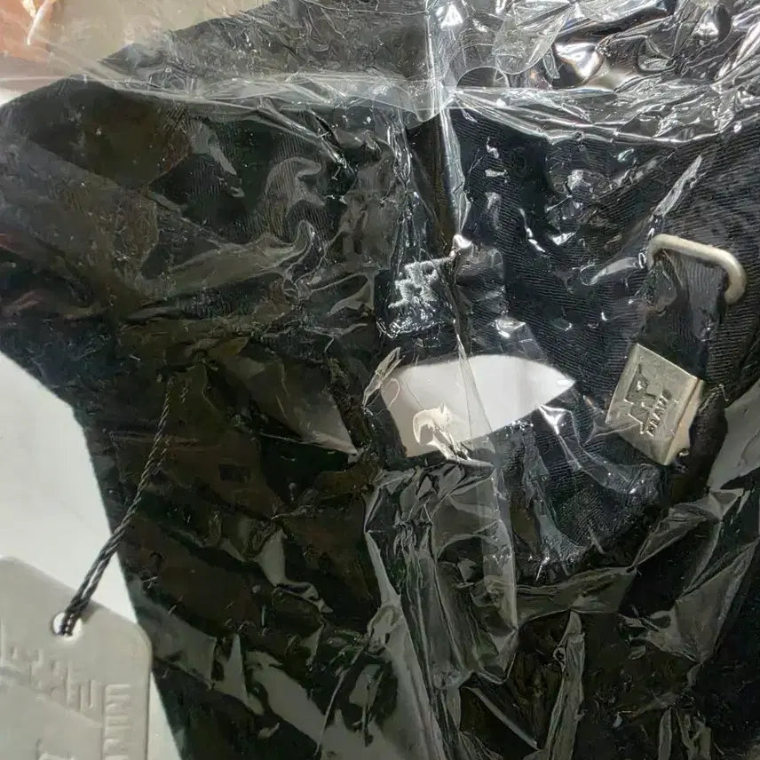 [BUNJANG] PLAVE Born Savage Baseball Cap / 플레이브 md born savage 캡모자 단순개봉 원가이하양도