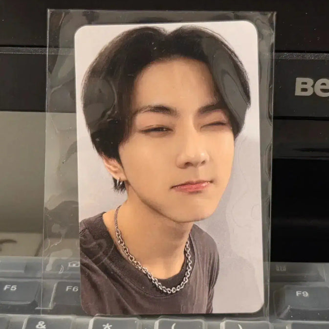 [BUNJANG] ENHYPEN WORK THE LABEL Jungwon Photocard / 엔하이픈 워크더라인 웤더라 엔진존 정원 포카 양도