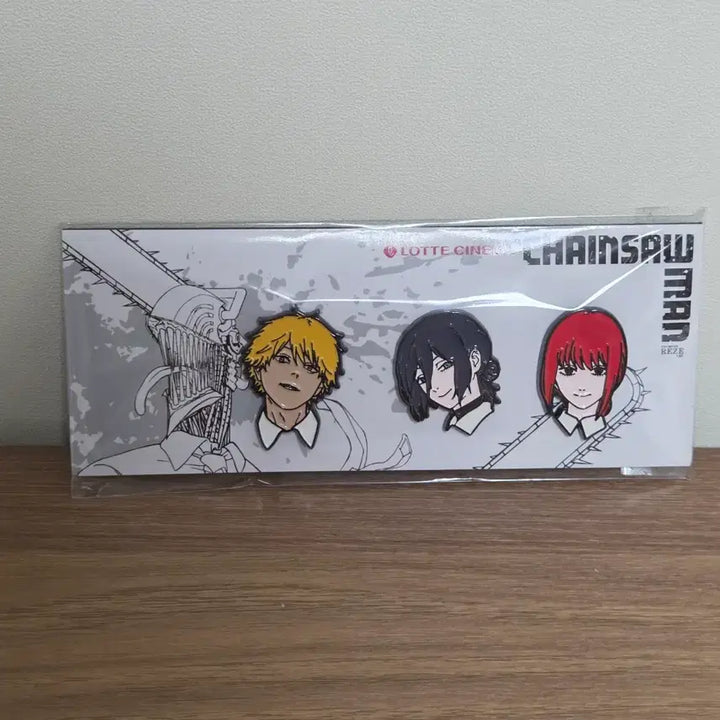[SOLD OUT] 체인소 맨 레제편 롯데시네마 뱃지 미개봉