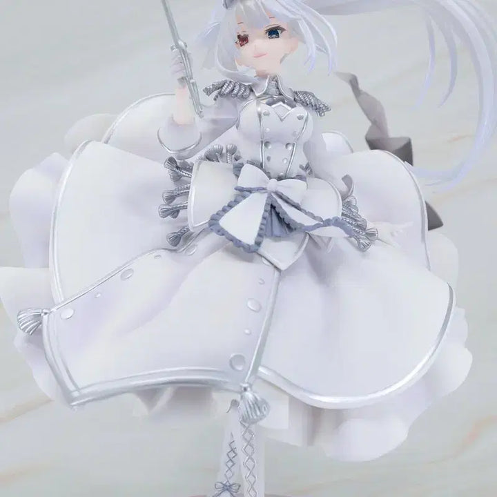 [BUNJANG] Kadokawa Date A Live White Queen Scale Figure with LED Acrylic Case / 카도카와 데이트 어 불릿 하얀 여왕 피규어 + 케이스