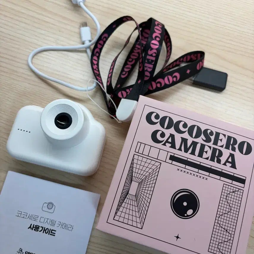 [BUNJANG] Coco Cero Digital Camera White / (급처) 코코세로 디지털 카메라 화이트