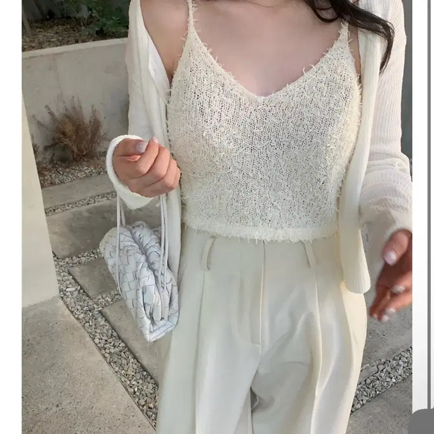 [BUNJANG] Riet Liete Mui Sleeveless Knit Top / 리에뜨 무이 슬리브리스