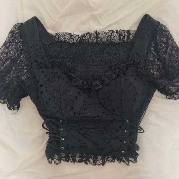 [BUNJANG] Black Corset Puff Sleeve Blouse / 블랙 코르셋 퍼프 블라우스