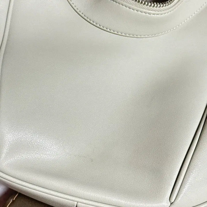 [BUNJANG] Polnuea Oval Bag Plain / 폴뉴아 오벌백 플레인
