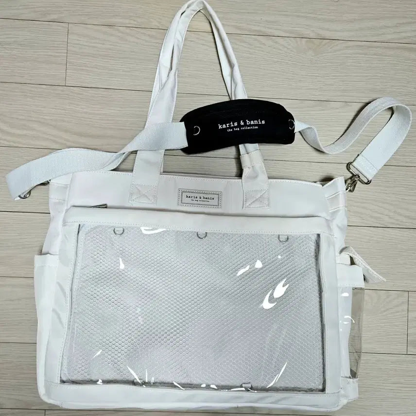 [BUNJANG] Caris and Barnis Doll Nui Ita Bag V2 Transparent Bag / 이타백 마이스테이지 백 V2 카리스 앤 바니스 인형 누이 캔뱃지 투명가방