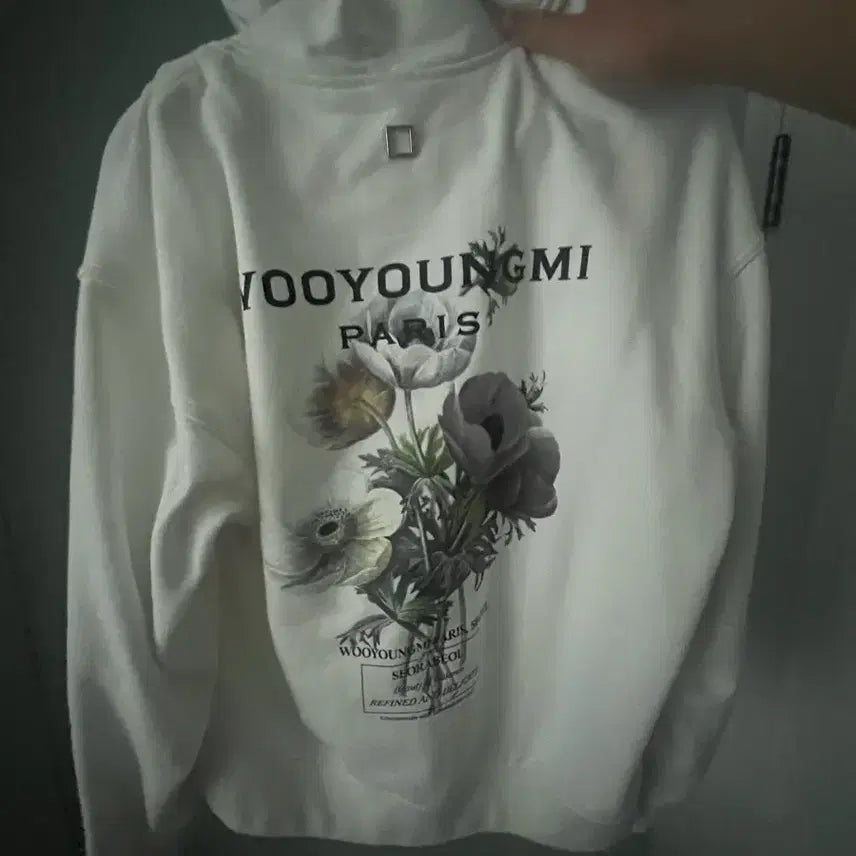[BUNJANG] Wooyoungmi 23FW Flower Logo Hoodie White / 23fw 우영미 플라워 후드 급처분