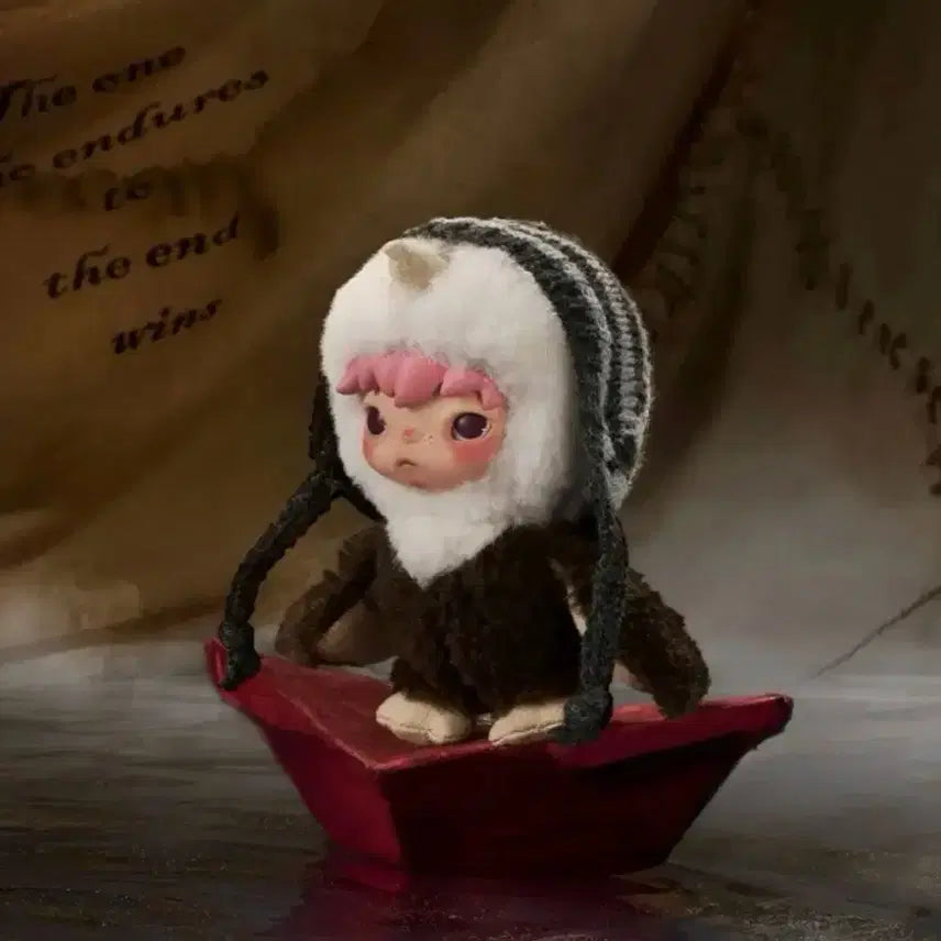 [BUNJANG] Pop Mart Hirono The Primordial Grace Figure / 팝마트 히로노 안개속 여행자 / The Primordial Grace(단순 비닐개봉)