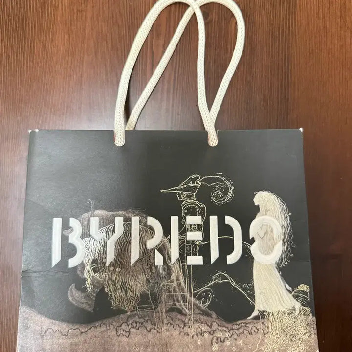 [BUNJANG] BYREDO Holiday Limited Edition Swedish Folklore Shopping Bag / BYREDO 바이레도 홀리데이 한정판 쇼핑백