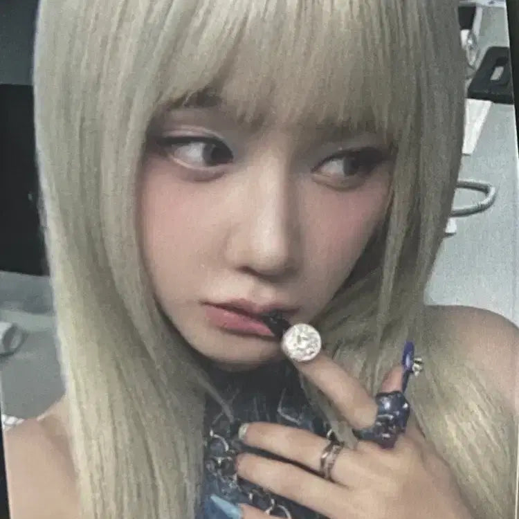 [BUNJANG] BABYMONSTER Pharita Sugar Honey Ice Tea Broadcast Photocard / 베이비몬스터 슈가허니아이스티 파리타 공방포카