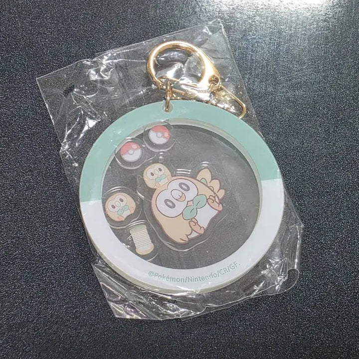 [BUNJANG] Pokemon Rowlet Shaking Acrylic Keyring / 포켓몬 나몰빼미 흔들흔들 아크릴 키링