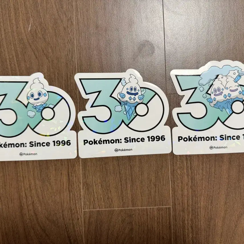 [SOLD OUT] 포켓몬 30주년 로고스티커 바닐프티 배바닐라 바닐리치