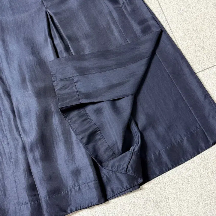 [BUNJANG] COS Box Pleat Midi Skirt / [COS] 박스 플리츠 미디 스커트
