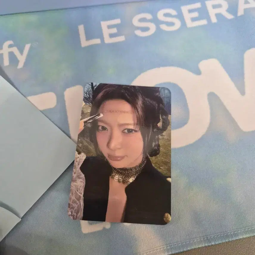 [BUNJANG] LE SSERAFIM Eunchae Spotify Pureflow Special Gift Set / 르세라핌 스포티파이 PUREFLOW 역조공 홍은채 세트