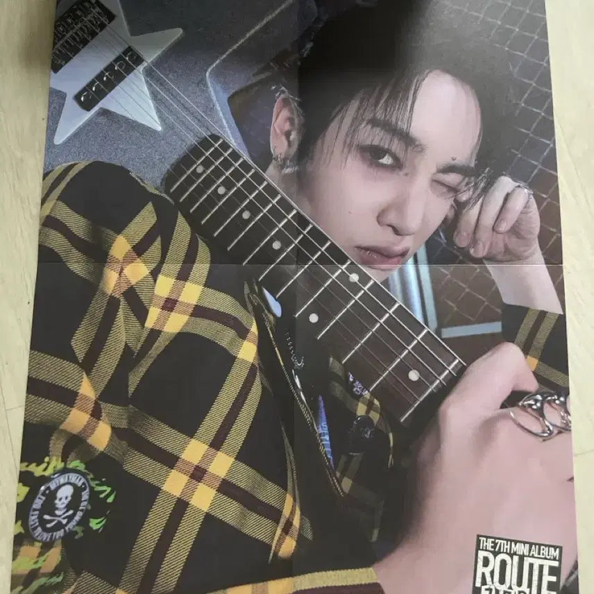 [BUNJANG] XIKERS Mini 7th Album ROOT ZERO Diora Tricky Poster Hunter (Unsealed) / 싸이커스앨범(헌터.ver)