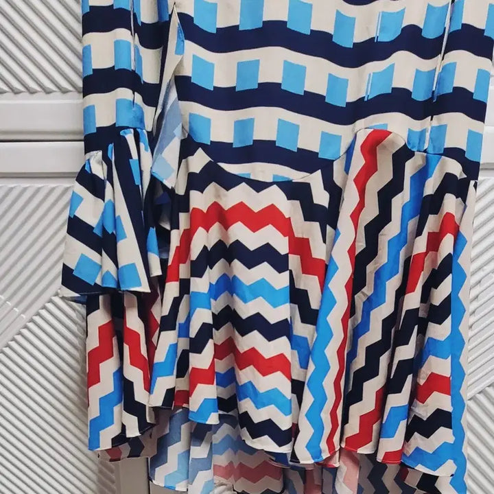 [BUNJANG] Lucky Chouette Unique Pattern Frill Dress / 럭키슈에뜨 유니크한 패턴 프릴 원피스
