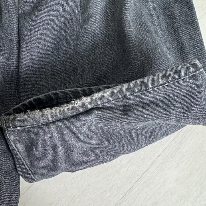 [BUNJANG] Hatching Room Wide Curved Jeans Black / [2] 해칭룸 와이드 커브드 진 블랙
