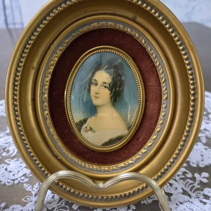 [BUNJANG] Cameo Creation Portrait Painting Framed Art / 카메오  크라에이션 여인명화